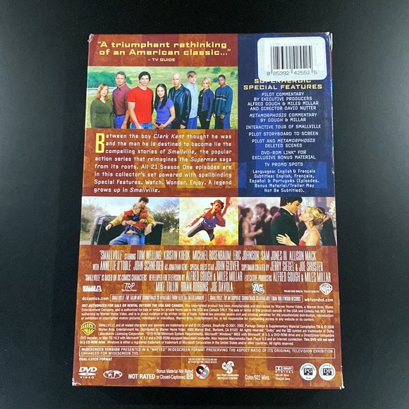 Smallville - The Complete First Season - Picture 2 of 11